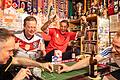 Fußball im Fernsehen? Oder doch lieber selbst 'Fußball' spielen? Die Sportredaktion hat (von links) Jürgen Sterzbach, Daniel Rathgeber, Michi Bauer und Dominik Großpietsch in einen Partykeller geschickt und vier unterhaltsame Alternativen ausprobieren lassen. Offenbar hat's richtig viel Spaß gemacht.