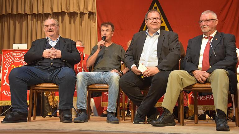 Diskutierten über Veränderungen im Gewerkschaftsleben der letzten Jahrzehnte (von links): Werner Neugebauer, Gerhard Geisbauer, Moderator Andreas Schmitt und Alois Klebes.