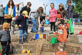 Großer Beliebtheit erfreut sich von Anfang an der Wasserspielplatz im Siebener Park. Einige andere Freizeitanlagen werden dafür kaum oder gar nicht von den Mädchen und Jungen genutzt. Der Stadtrat hat sich daher für eine Neuordnung der Spielplätze ausgesprochen. Foto: Archiv       -  Großer Beliebtheit erfreut sich von Anfang an der Wasserspielplatz im Siebener Park. Einige andere Freizeitanlagen werden dafür kaum oder gar nicht von den Mädchen und Jungen genutzt. Der Stadtrat hat sich daher für eine Neuordnung der Spielplätze ausgesprochen. Foto: Archiv