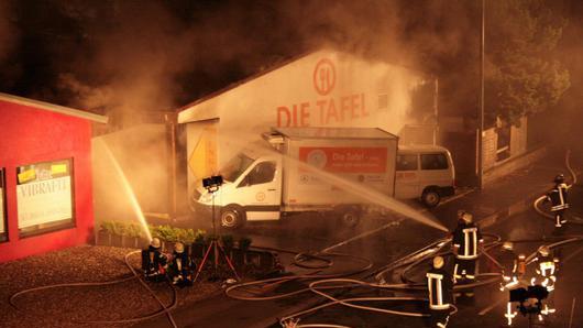 Großbrand am Busbahnhof