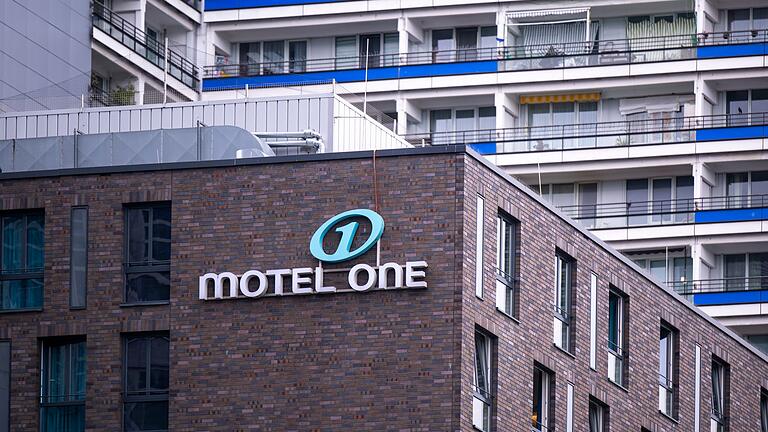 Motel One       -  Ein Motel One in Berlin - inzwischen gibt es 99 Häuser in 13 Ländern. (Archivbild)