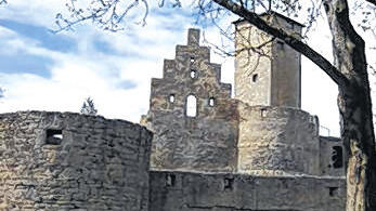 Trutzig: Die Anlage von außen