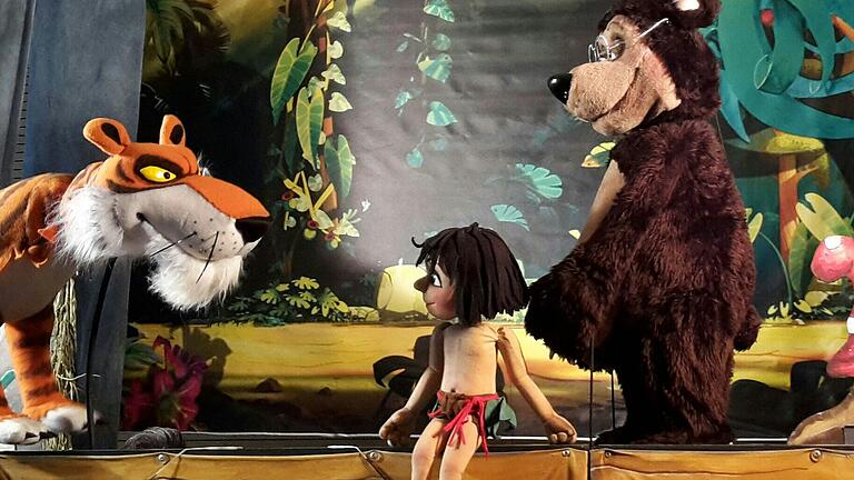 Das populäre Kinderbuch 'Das Dschungelbuch' wird in Ebern etwas anders als gewohnt aufgeführt. Das populäre Kinderbuch 'Das Dschungelbuch' wird in Ebern etwas anders als gewohnt aufgeführt.