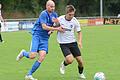 Auch von Spielertrainer Markus Teubert vom FSV Esselbach-Steinmark war er nicht zu bremsen: Marvin Kaiser (rechts) steuerte drei Treffer zum 7:2-Heimsieg des TSV Karlburg II bei.