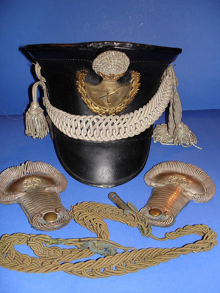 Uniformteile der Lohrer Landwehr, die von 1829 bis 1870 bestand.