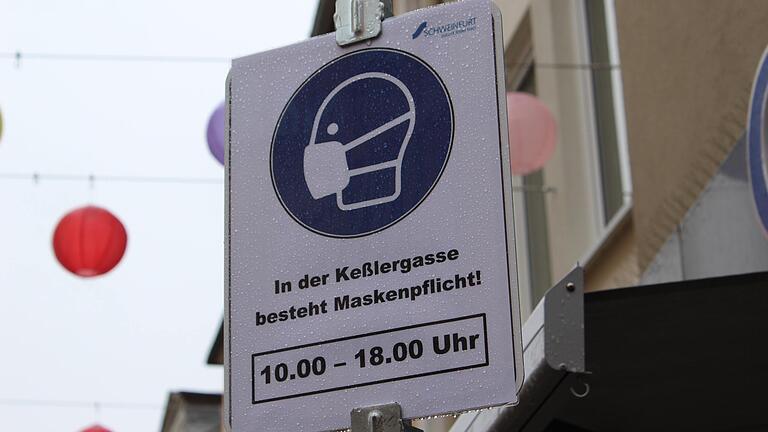 In der Schweinfurter Keßlergasse gilt Maskenpflicht. In der Schweinfurter Keßlergasse gilt Maskenpflicht.