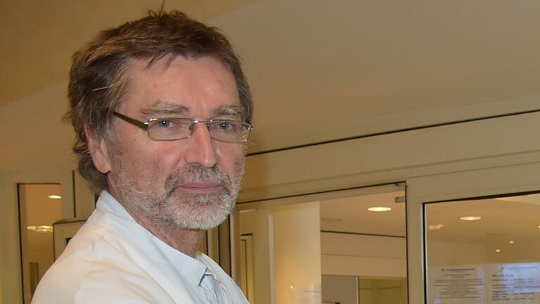 Michael Mildner wurde zum Ärztlichen Leiter Krankenhauskoordinierung im Bereich Main-Rhön bestimmt. Dieses Foto ist bei einem Hygiene-Präventionstag im Krankenhaus St. Josef entstanden. Michael Mildner wurde zum Ärztlichen Leiter Krankenhauskoordinierung im Bereich Main-Rhön bestimmt. Dieses Foto ist bei einem Hygiene-Präventionstag im Krankenhaus St. Josef entstanden. 