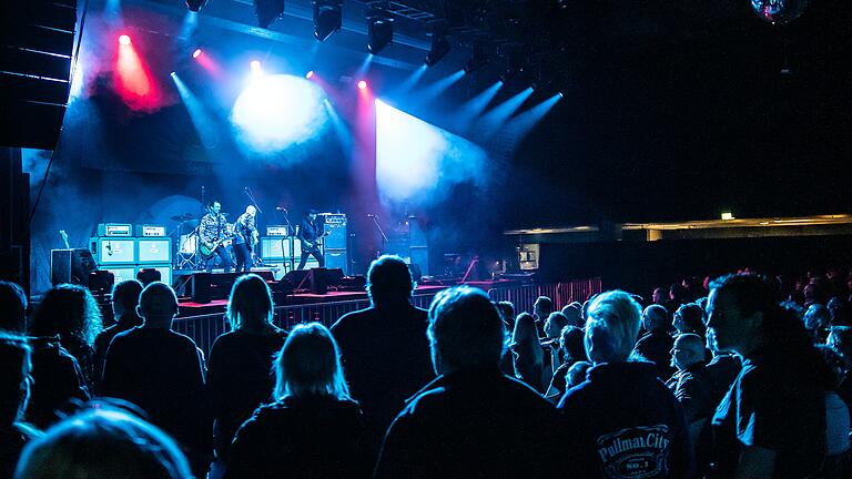 Die Zukunft der Veranstaltungsstätte Posthalle ist ungewiss. Im Bild das Konzert 'Music & Stories' im Januar 2020. Die Zukunft der Veranstaltungsstätte Posthalle ist ungewiss. Im Bild das Konzert 'Music & Stories' im Januar 2020. 
