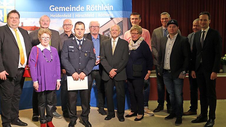 Mehrere Bürger wurden für ihr gemeindliches Engagment beim Neujahrsempfang in Heidenfeld geehrt.