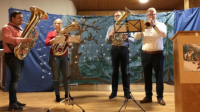 Der Nachmittag wurde musikalisch von den Musikern aus Zell begleitet.