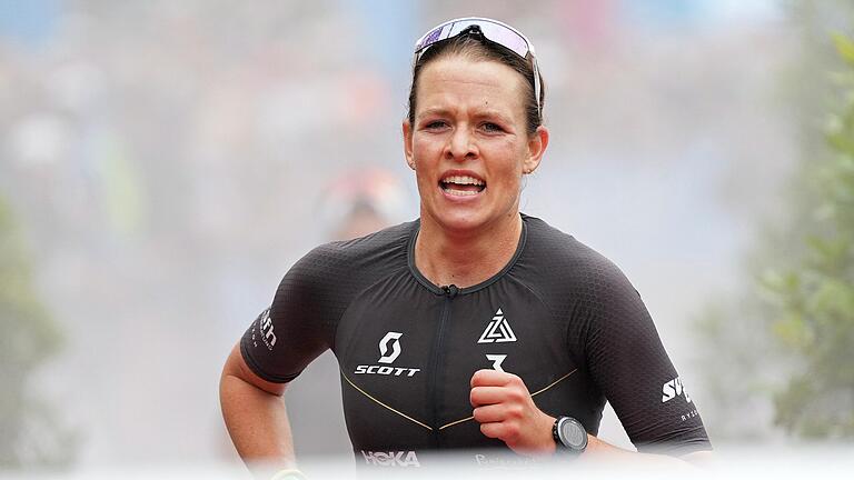 Laura Zimmermann vom SV Würzburg 05 hat beim Ironman Florida den dritten Platz erreicht und sich für die Ironman-Weltmeisterschaften 2022, die im Herbst wieder in Hawaii stattfinden sollen, qualifiziert. (Archivfoto)