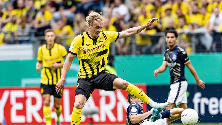 Phönix Lübeck - Borussia Dortmund       -  Der BVB feierte auch dank Julian Brandt einen souveränen Sieg.