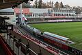 Die Sky-Kameras waren schon aufgebaut, als die DFL am Mittwochnachmittag die Partie gegen den FC St. Pauli wegen eines Corona-Falls bei den Würzburger Kickers absagte: Ein Blick ins leere Stadion am Dallenberg.
