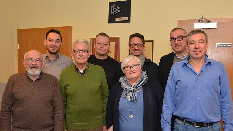 Egrungen beim TSV Bad Bocklet (von links): Georg Christoph (Ehrenamtsbeauftragter), Daniel Schmitt (Vorsitzender Wirtschaft), Bruno Metz, Peter Götz (Vorsitzender Sport), Lieselotte Zillmann, Mario Metz (Vorsitzender Repräsentativ), Bürgermeister Andreas Sandwall, Klaus Weingart. Björn Hein       -  Egrungen beim TSV Bad Bocklet (von links): Georg Christoph (Ehrenamtsbeauftragter), Daniel Schmitt (Vorsitzender Wirtschaft), Bruno Metz, Peter Götz (Vorsitzender Sport), Lieselotte Zillmann, Mario Metz (Vorsitzender Repräsentativ), Bürgermeister Andreas Sandwall, Klaus Weingart. Björn Hein