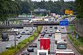 Letzter Schultag vor den Sommerferien in Nordrhein-Westfalen       -  Derzeit sind viele Autobahnen richtig voll, warnt der ADAC. (Archivbild)