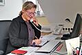 Kontaktsperre für Ursula Summa: Seit Beginn der Corona-Pandemie arbeitet die Kurseelsorgerin überwiegend am Telefon. Foto: Sigismund von Dobschütz       -  Kontaktsperre für Ursula Summa: Seit Beginn der Corona-Pandemie arbeitet die Kurseelsorgerin überwiegend am Telefon. Foto: Sigismund von Dobschütz