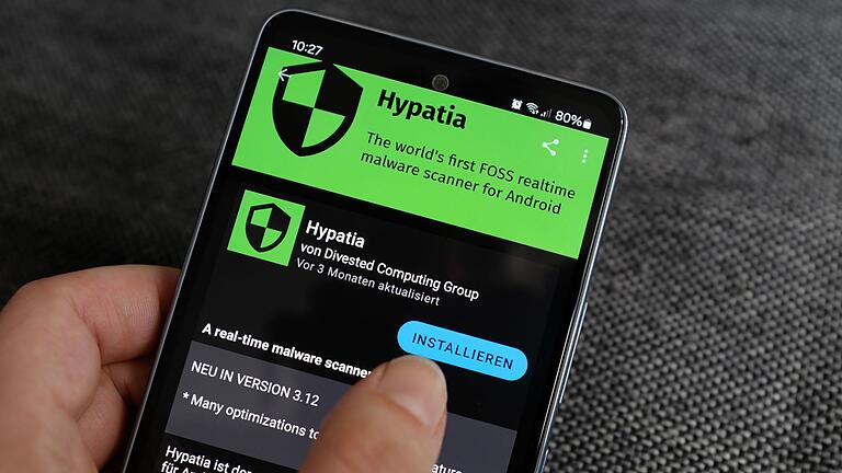 Hypatia im F-Droid-Store auf einem Smartphone.       -  Hypatia gibt es nur bei F-Droid. Die entsprechende Store-App muss vorher installiert werden.