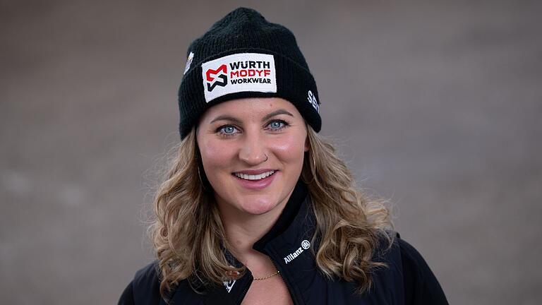 Pressekonferenz Snowboard Germany       -  Deutschlands Top-Snowboarderin Ramona Hofmeister will im Weltcup und bei der WM jubeln.