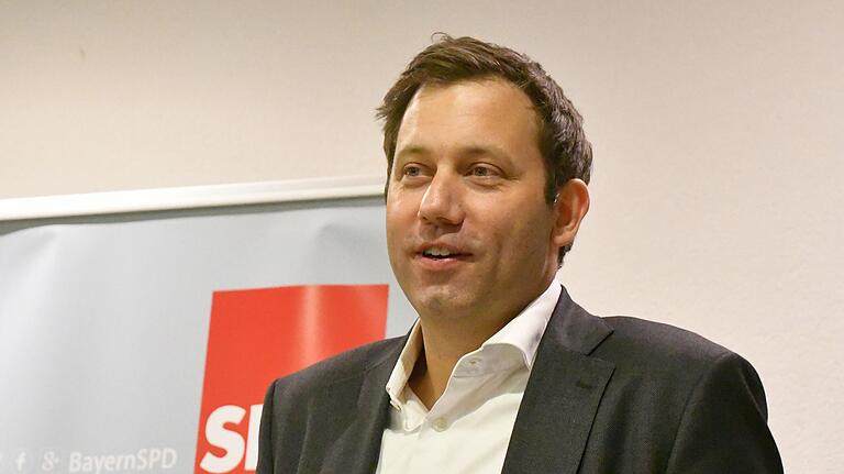 SPD-Generalsekretär Lars Klingbeil schlug sich bei seinem Besuch in Zeil wacker.
