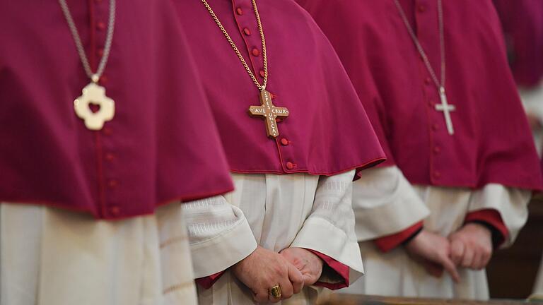 Was haben der Synodale Weg und die Bewegung #OutInChurch gebracht – und wie geht es jetzt weiter? Darüber wurde kürzlich in Bergrothenfels diskutiert. (Symbolfoto)