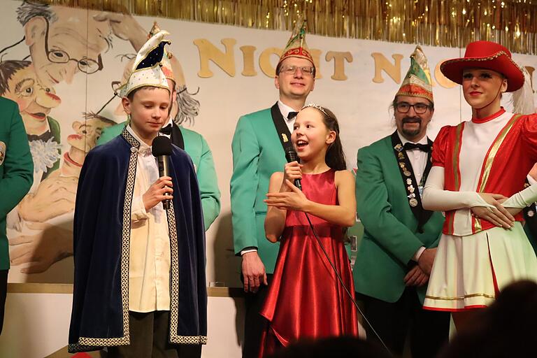 Das Kinderprinzenpaar Hendrik Deppisch und Anna Karl. Das Kinderprinzenpaar Hendrik Deppisch und Anna Karl.