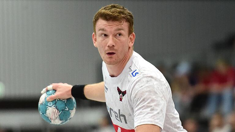 Adrian Wöhler (Archivbild) vom Handball-Landesligisten HSC Bad Neustadt hat sich im Spiel beim TSV Roßtal schwer verletzt.