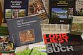 Eine Ausstellung der Stadtbibliothek im Alten Rathaus in Lohr begleitet mit Literatur über den Spessart die Veranstaltungsreihe „Lohr liest ein Buch“.&nbsp;