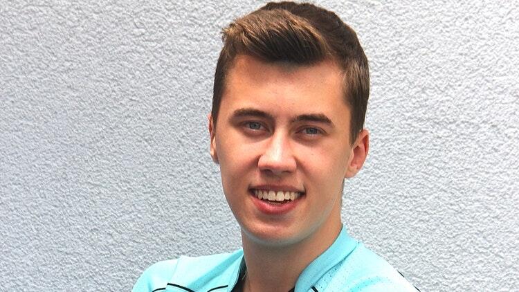 Mit 18 Jahren schon Bezirksliga-Schiedsrichter: Maximilian Graf (im Bild). Mit 18 Jahren schon Bezirksliga-Schiedsrichter: Maximilian Graf (im Bild).
