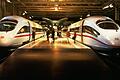 1995 mietet die DB AG in Poing bei München eine Werkhalle von Siemens an, um dort acht Mock-ups (Modelle im Maßstab 1:1) von Steuer-, Mittel-, und Restaurantwagen des ICE 3 und ICE T aufzubauen.&nbsp;