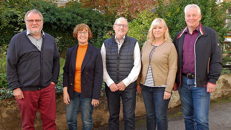 Das Vorstandsteam des neuen KAB-Stadt- und Kreisverbands Würzburg bilden (von links) Thomas Wülk und Kassiererin Barbara Wülk aus Würzburg, Burkard Ott aus Rottendorf, Manuela Weidner aus Maidbronn und Diözesanverbandsvorsitzender Robert Reisert.&nbsp;