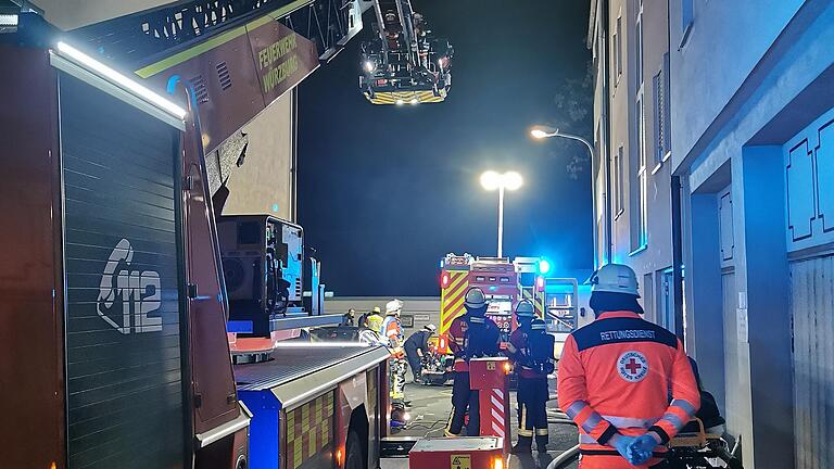 Feuer in der Bohnesmühlgasse in Würzburg: Eine Frau starb an den Folgen des Brandes.