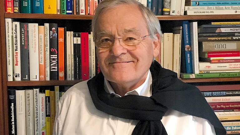 Josef 'Sepp' Schmitt ist am Freitag im Alter von 76 Jahren verstorben. Josef 'Sepp' Schmitt ist am Freitag im Alter von 76 Jahren verstorben.