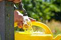 Gerade in Unterfranken muss viel Geld in eine sichere Versorgung mit Trinkwasser investiert werden. Ob deshalb eine zusätzliche Verbrauchsabgabe eingeführt werden soll, bleibt jedoch umstritten.