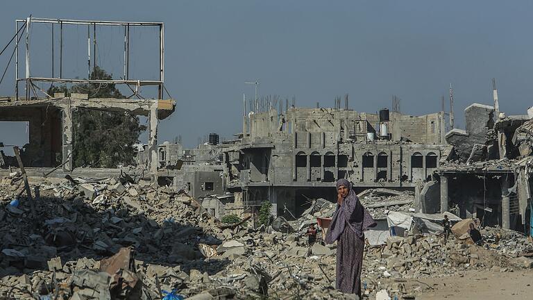 Nahostkonflikt - Chan Junis - In Chan Junis, unweit von Rafah, ist im Krieg stark zerstört worden. Nahostkonflikt - Chan Junis - In Chan Junis, unweit von Rafah, ist im Krieg stark zerstört worden.