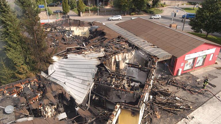 Großbrand am Busbahnhof