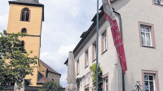 Sperrstunde: Der letzte Gasthof in Margetshöchheim hat dicht gemacht &ndash; doch die Gemeinde will das nicht hinnehmen.