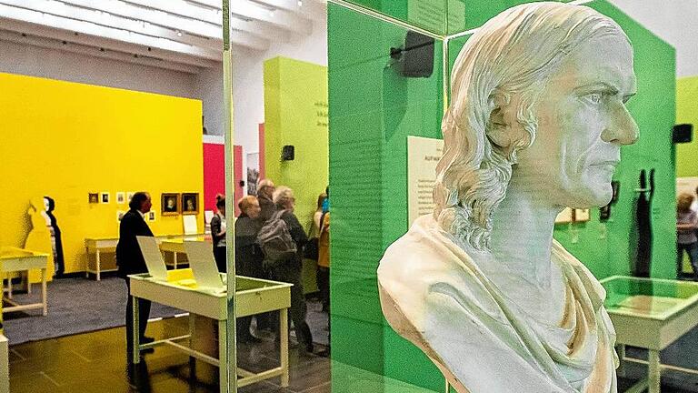 Blick in die Rückert-Ausstellung in der Kunsthalle seiner Geburststadt Schweinfurt.
