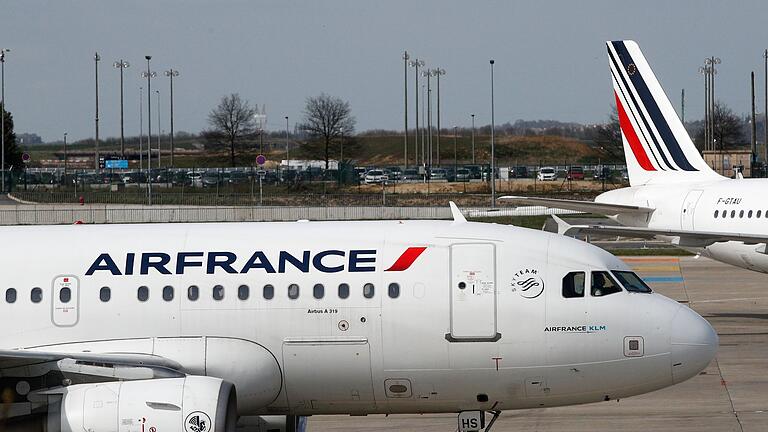 Air France-KLM       -  Frankreich und die Niederlanden haben Air France-KLM zu Corona-Zeiten mit Milliardenstaatshilfen unterstützt. (Archivbild)