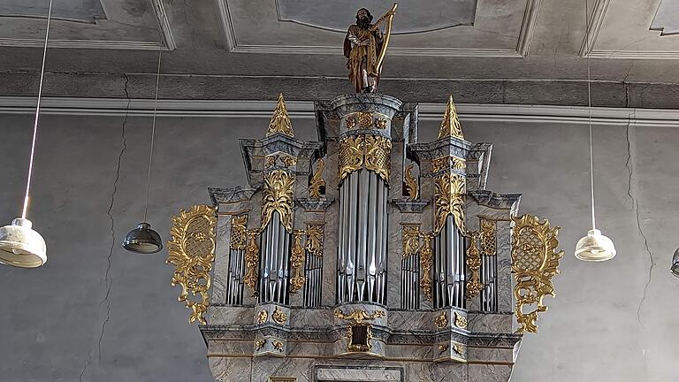 Mächtiges Instrument: Die Kirchenorgel ist der Schatz einer jeden Kirche.