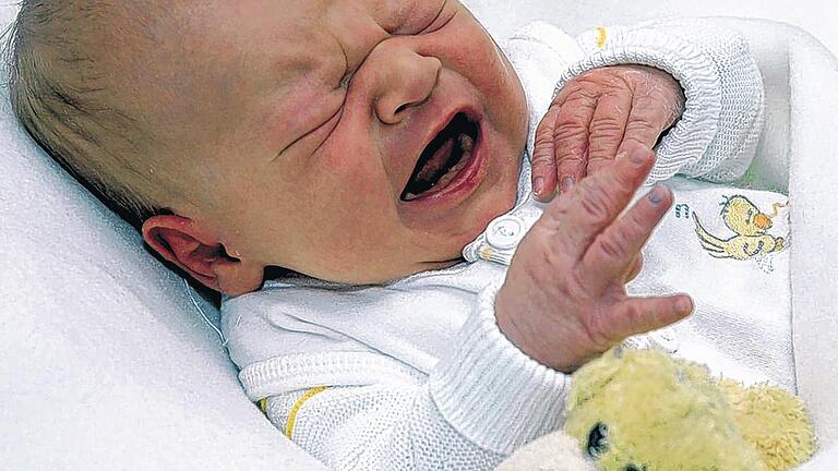 Da tut Hilfe not:Bei der Beruhigung einesSchreibabys sollten die Elternsanft und ohne Hektik vorgehen. Da tut Hilfe not:Bei der Beruhigung einesSchreibabys sollten die Elternsanft und ohne Hektik vorgehen.