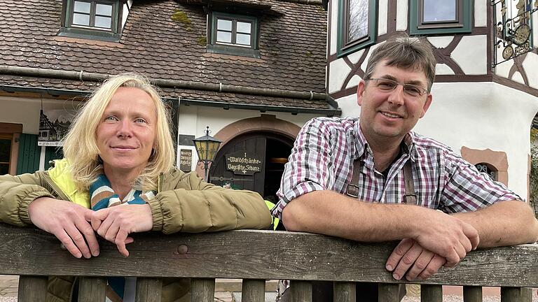 Das Gastronomen-Paar Michaela Münch und Marcel Jähnsch freut sich auf die Öffnung ihres Ausflugslokales trotz aller Auflagen.