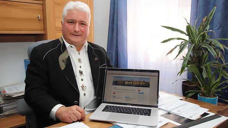 Christian Klingen hatte sein Stimmkreis-Büro am Kitzinger Marktplatz. Christian Klingen hatte sein Stimmkreis-Büro am Kitzinger Marktplatz.