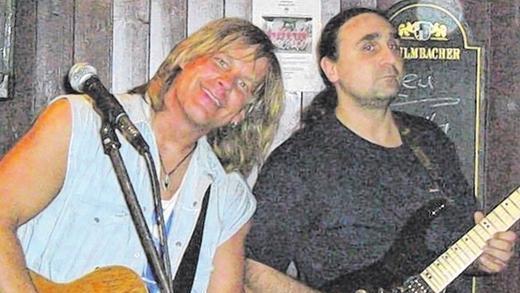 Das waren noch Zeiten: Tim & Eddie traten 2006 im Irish Pub im Zehnhof auf, den es heute nicht mehr gibt. Wirt war Günter &bdquo;Hoss&ldquo; Spannrad, der das Kneipenfestival bis 2010 organisierte.