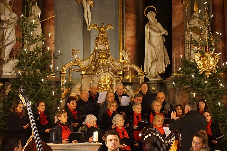 Der Projektchor des Gesangvereins Esselbach zeigte das Ergebnis seiner Probenarbeit. Der Projektchor des Gesangvereins Esselbach zeigte das Ergebnis seiner Probenarbeit.