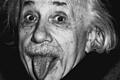 Albert Einstein       -  Das berühmteste Porträt von Physiker Albert Einstein, aufgenommen 1951 an seinem 72. Geburtstag. Am 11. Mai 1916 veröffentlichte der Physiker seine revolutionäre Allgemeine Relativitätstheorie.