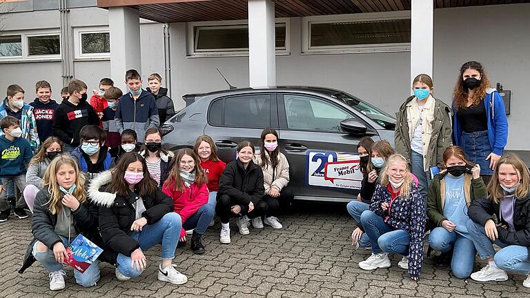 Anaïs Boulard vermittelt französische Sprache und Kultur mit ihrem France Mobil.