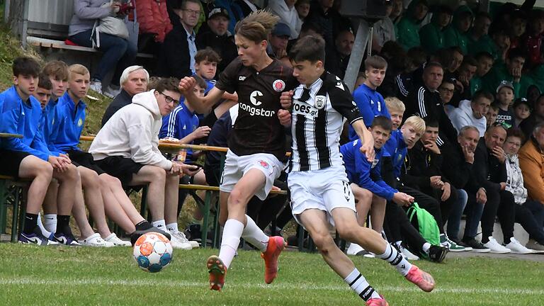 Voriges Jahr standen der FC St. Pauli und PAOK Saloniki im Finale um den Rimini-Cup. Beide Mannschaften sind beim renommierten Turnier der U-15-Fußballer in Hausen auch 2023 dabei. Voriges Jahr standen der FC St. Pauli und PAOK Saloniki im Finale um den Rimini-Cup. Beide Mannschaften sind beim renommierten Turnier der U-15-Fußballer in Hausen auch 2023 dabei.