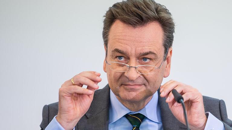 Munich Re - Joachim Wenning       -  Munich Re-Chef Joachim Wenning peilt in Krisenzeiten immer neue Rekordergebnisse an.