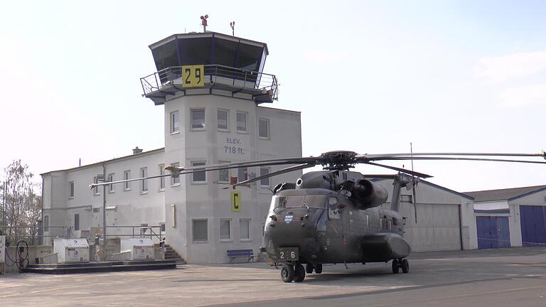 Bei einem Hubschrauber-Unfall am 10. April kam ein 61-jähriger Flugplatz-Mitarbeiter ums Leben.