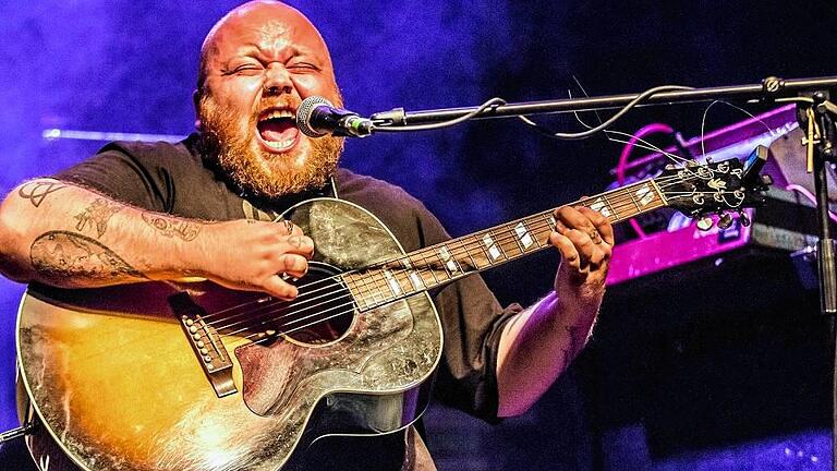 Pure Leidenschaft: Andreas Kümmert bei seinem Konzert Ende August in der Würzburger Posthalle.